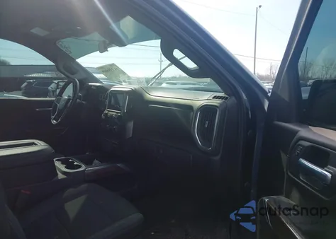 2020 Chevrolet Silverado 1500 4Wd Standard Bed Lt Trail Boss z USA, uszkodzony, nr VIN 1GCPYFED8LZ195013